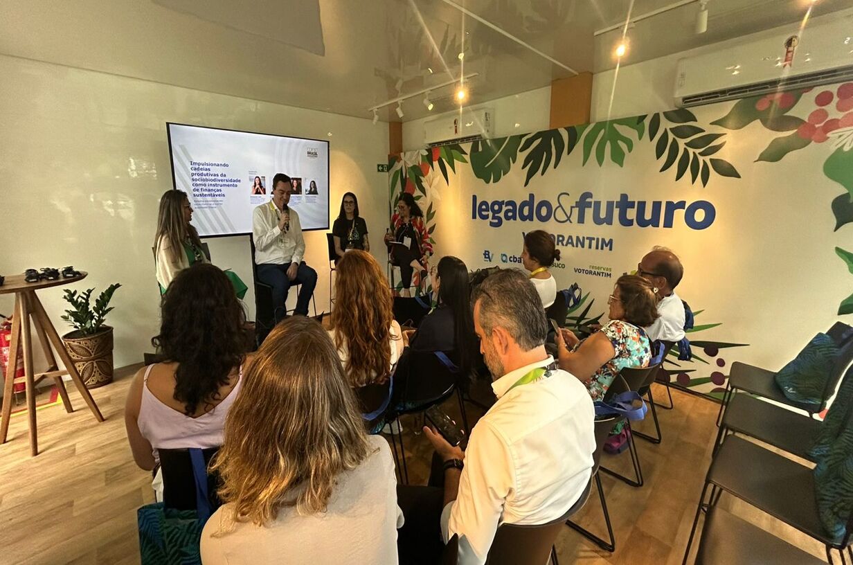 WhatsApp Image 2025-11-10 at 14.25.32 (1)